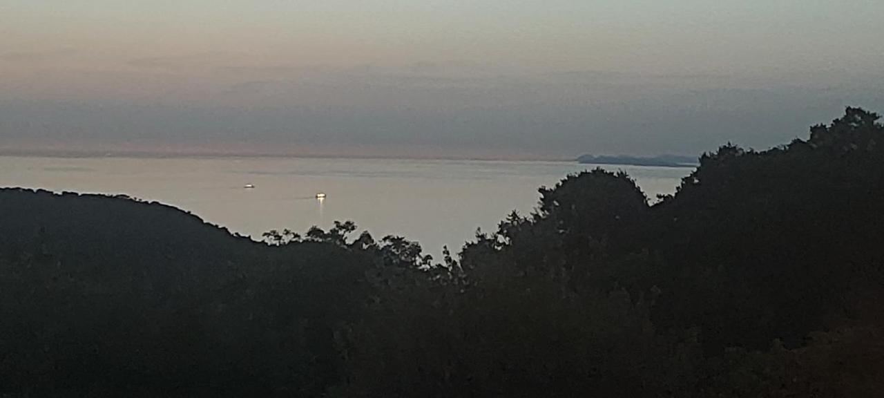 T'Aloni Otel Chortáta Dış mekan fotoğraf